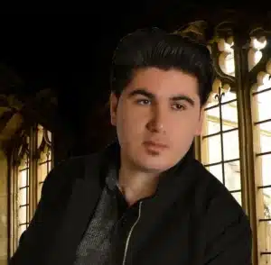 حسین کاری